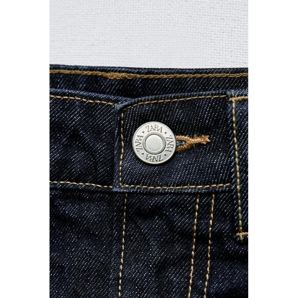 Zara TRF Mid-rise Denim Shorts - Sz 8 - Picture 7 of 10